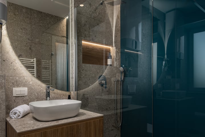 71dac7eb-6bc1-48af-94c6-6e36cc71a616