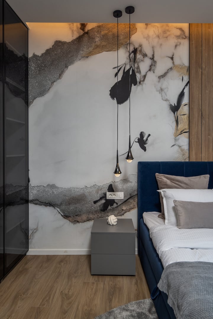 8ff3ea1d-ea93-4868-982e-de85bc887009