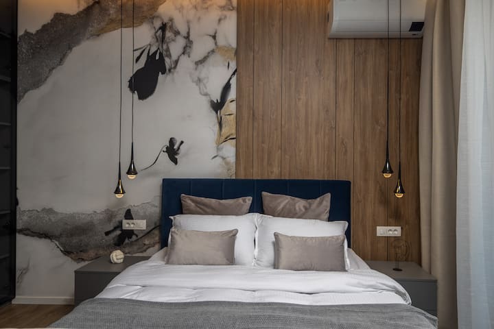 f08f546e-6ded-4db5-95ce-330a61b6b36d