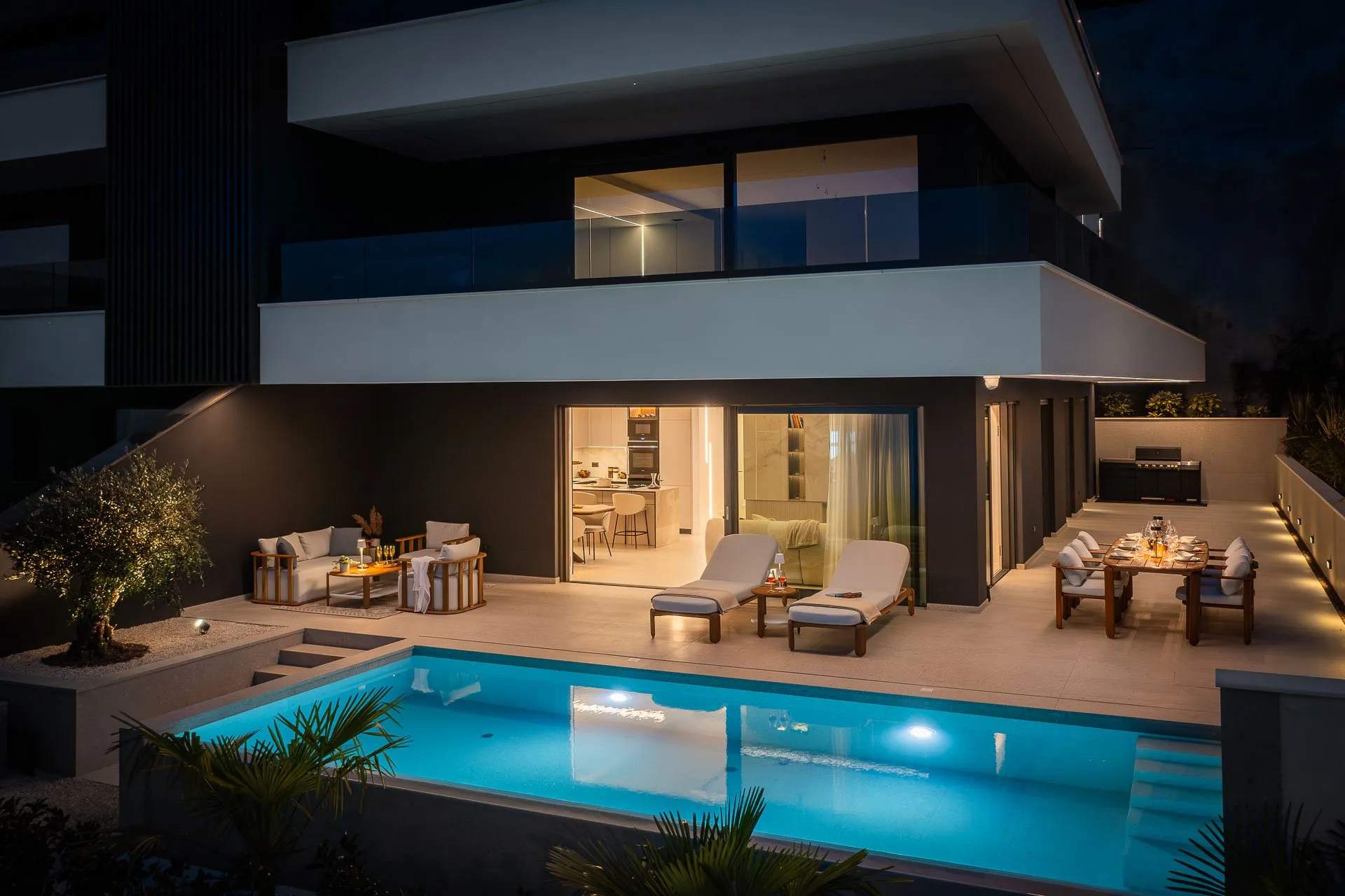 luxury-apartment-with-swimming-pool-opatija-84.jpg-2